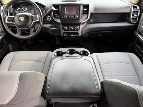 Used 2019 RAM 2500 Big Horn AWD/4WD image 13