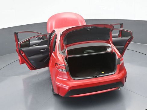 Used 2020 Toyota Corolla LE image 63