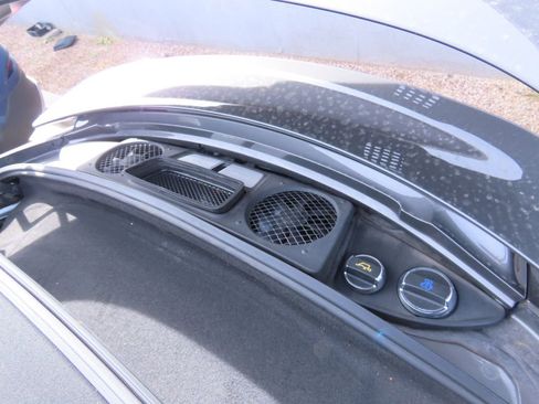 Used 2017 Porsche 911 Turbo S image 10