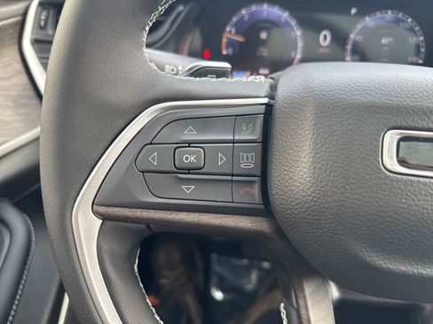 New 2026 Jeep Grand Cherokee L Limited image 13