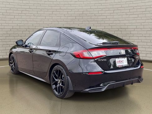 Used 2024 Honda Civic Sport image 7