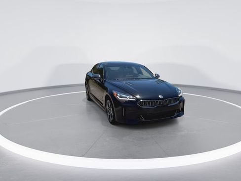 Used 2019 Kia Stinger GT1 AWD/4WD image 3