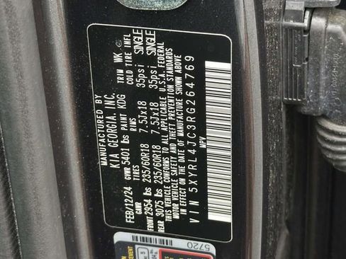 Used 2024 Kia Sorento S FWD image 12
