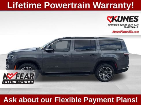 Used 2023 Jeep Wagoneer Series II w/ Flexible Seating Group AWD/4WD image 8