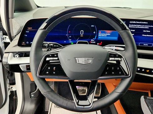 Used 2025 Cadillac Optiq Sport 2 w/ LPO, Floor Liner Package image 13