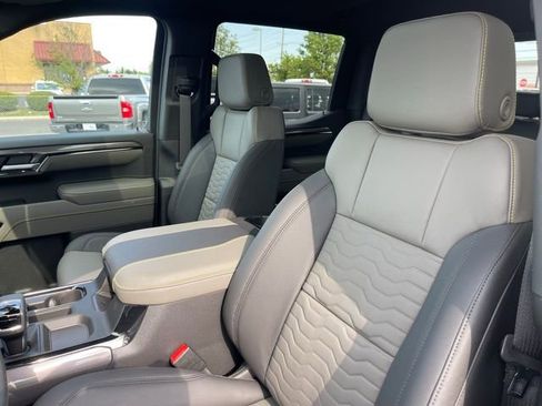 New 2026 Chevrolet Silverado 1500 ZR2 AWD/4WD image 18
