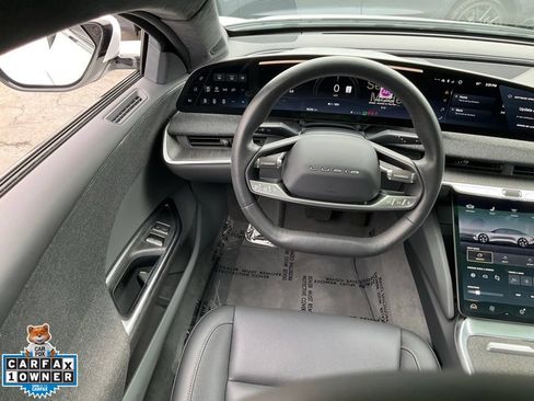 Used 2024 Lucid Air Touring AWD/4WD image 37