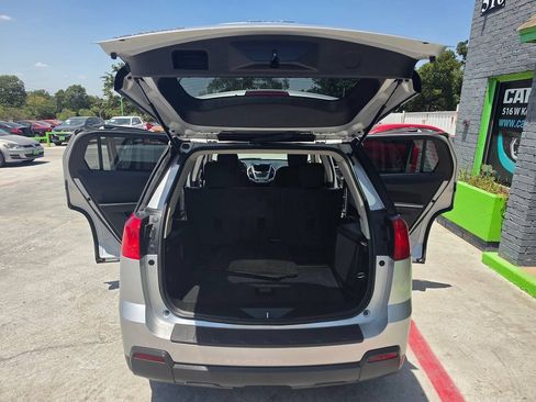 Used 2014 GMC Terrain SLE FWD image 24