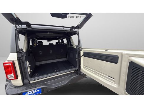 New 2026 Ford Bronco Big Bend w/ Black Diamond Package AWD/4WD image 15