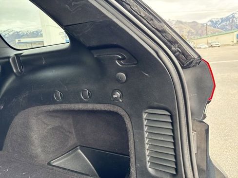 Used 2018 Jeep Grand Cherokee Laredo image 26