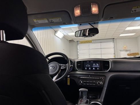 Used 2021 Kia Sportage LX image 20