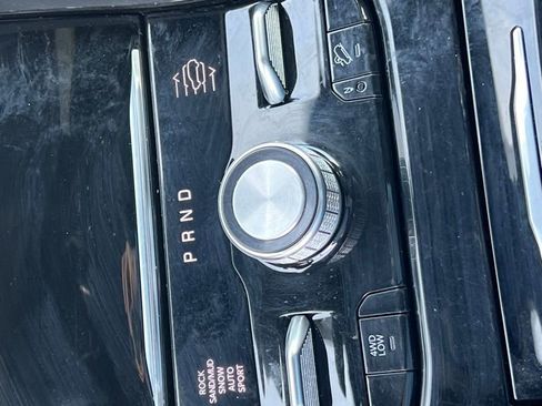 Used 2024 Jeep Grand Cherokee L Overland w/ Trailer Tow Package image 32