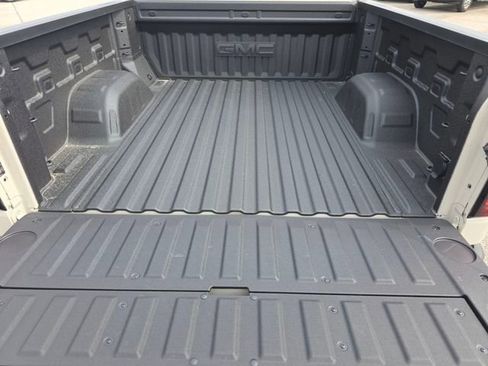 New 2026 GMC Sierra 1500 AT4 w/ AT4 Premium Package image 22