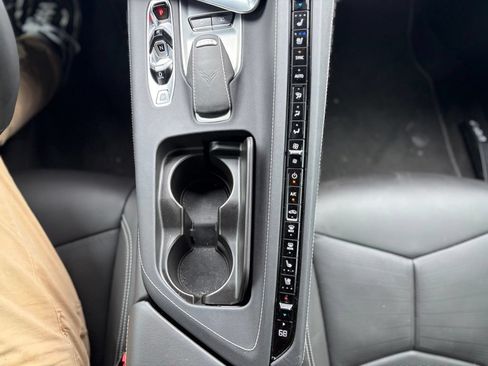 Used 2024 Chevrolet Corvette Stingray Preferred Cpe w/ Battery Protection Package RWD image 29