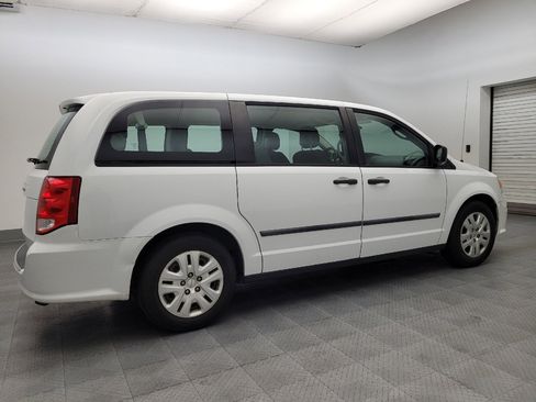 Used 2016 Dodge Grand Caravan American Value Package w/ UConnect Hands-Free Group image 10