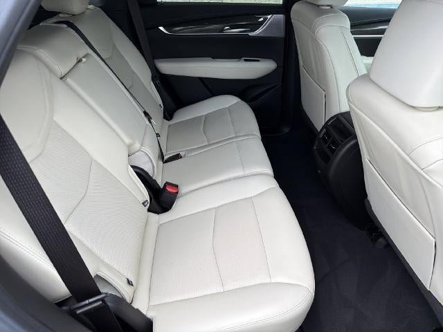 Certified 2023 Cadillac XT5 Sportv w/ Technology Package AWD/4WD image 15