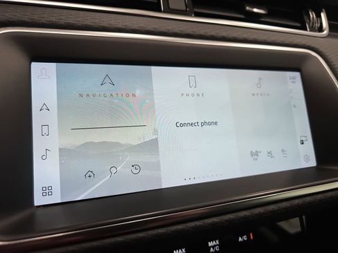 Used 2021 Land Rover Range Rover Evoque S AWD/4WD image 20