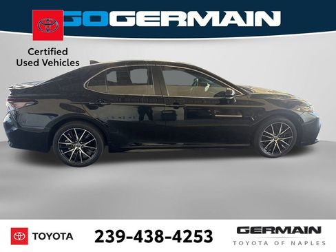 Used 2022 Toyota Camry SE w/ Audio Upgrade Package image 8