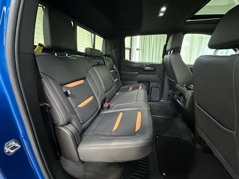 Certified 2023 GMC Sierra 1500 AT4 w/ AT4 Premium Package image 24