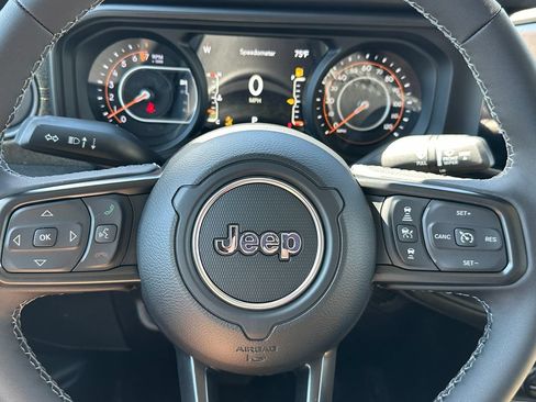New 2026 Jeep Gladiator Willys AWD/4WD image 22