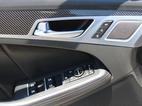 Used 2018 Genesis G80 3.3T Sport RWD image 34