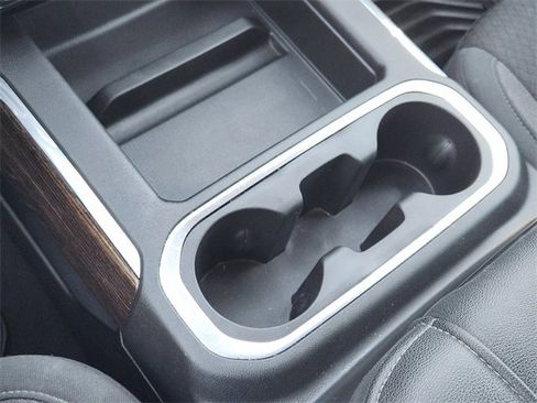 Used 2022 GMC Sierra 1500 Elevation w/ Preferred Package image 20