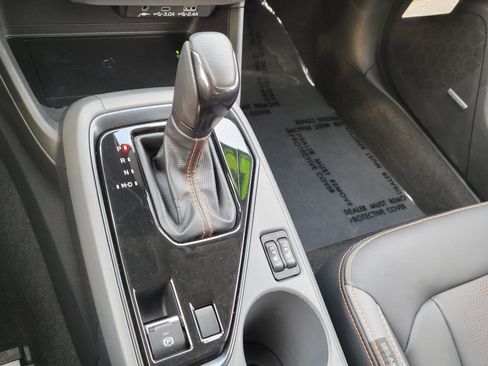 Certified 2025 Subaru Crosstrek 2.5i Limited w/ Crosstrek Mirror Package AWD/4WD image 14