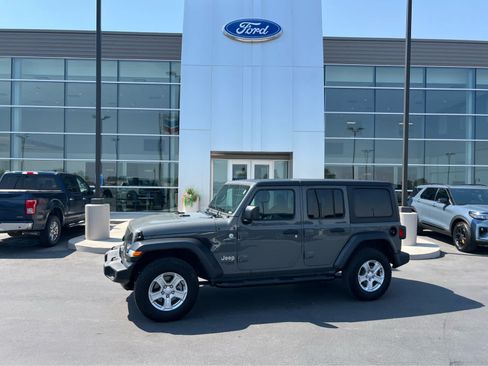 Used 2021 Jeep Wrangler Unlimited Sport AWD/4WD image 1