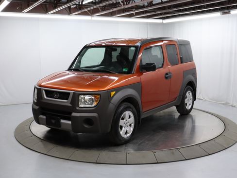 Used 2003 Honda Element EX image 2