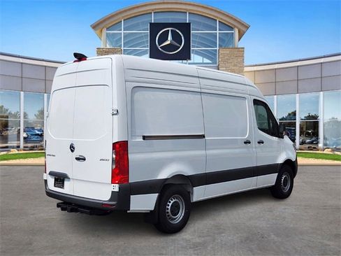 New 2025 Mercedes-Benz Sprinter 2500 image 4