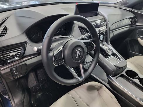 New 2026 Acura RDX SH-AWD image 11