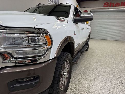 Used 2022 RAM 2500 Limited AWD/4WD image 10
