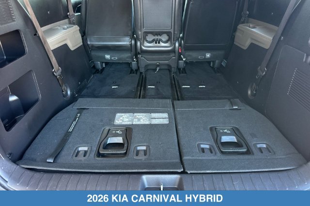 Used 2026 Kia Carnival LXS FWD image 18