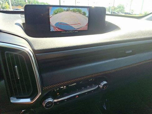 Used 2025 MAZDA CX-50 AWD 2.5 S w/ Premium Plus Pkg image 24