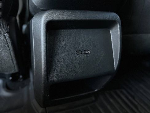 Used 2026 Chevrolet Equinox EV LT image 21