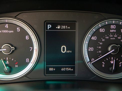 Used 2018 Hyundai Sonata SEL image 18