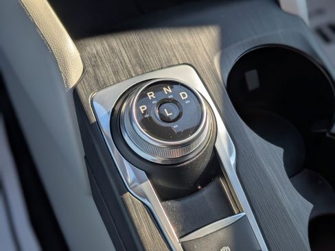 Used 2023 Ford Escape Active image 22