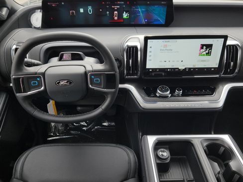 New 2026 Ford Expedition Max Platinum w/ Stealth Appearance Package image 24