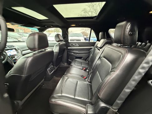 Used 2017 Ford Explorer Sport w/ Equipment Group 401A image 14