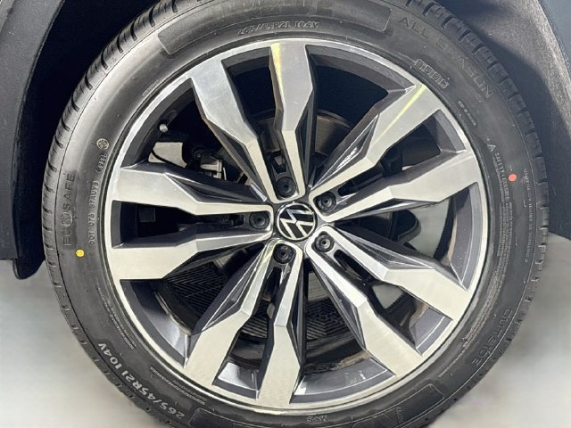 Certified 2023 Volkswagen Atlas SEL Premium AWD/4WD image 37