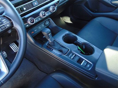 Certified 2025 Honda Civic Sport image 14