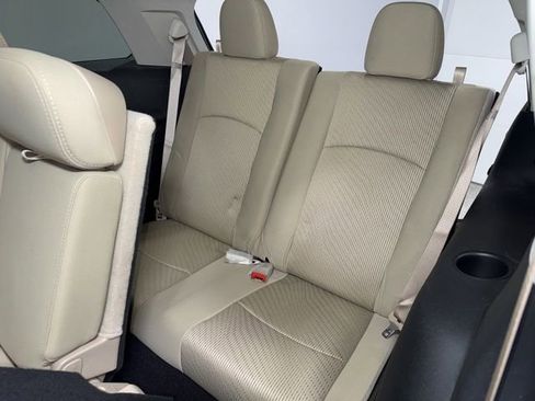 Used 2018 Dodge Journey SXT w/ Safe & Sound Group FWD image 25