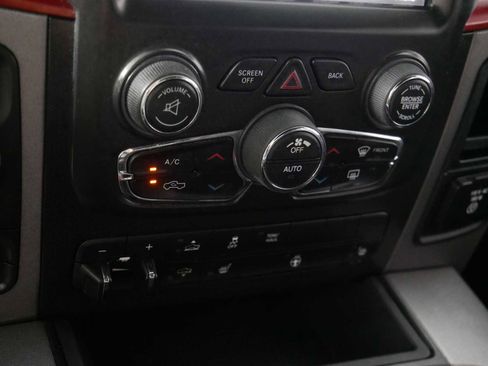 Used 2017 RAM 1500 Rebel w/ Luxury Group image 23