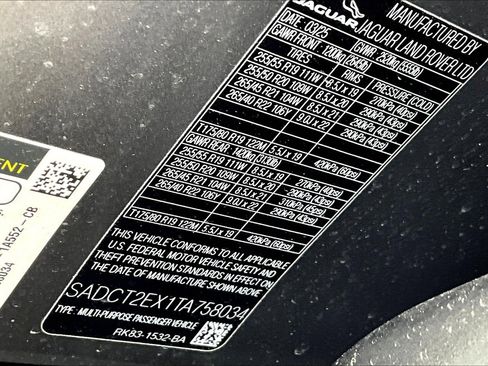 New 2026 Jaguar F-PACE R-Dynamic S image 13