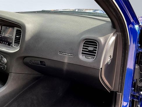 Used 2022 Dodge Charger R/T w/ Performance Handling Group image 17