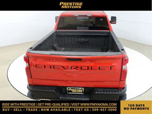Used 2019 Chevrolet Silverado 1500 LT Trail Boss image 18