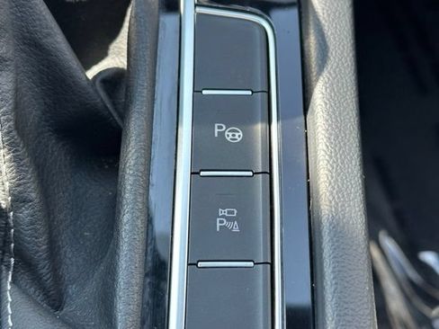 Used 2023 Volkswagen Arteon SEL Premium AWD/4WD image 44