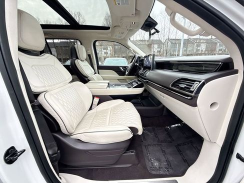 Used 2022 Lincoln Navigator Black Label image 27