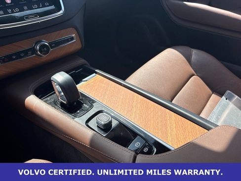Certified 2023 Volvo XC90 B6 Plus w/ Protection Package Premier AWD/4WD image 19