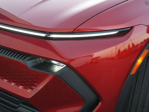 New 2026 Chevrolet Equinox EV LT image 27